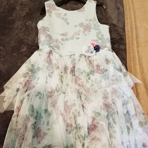 Girl's summer dress